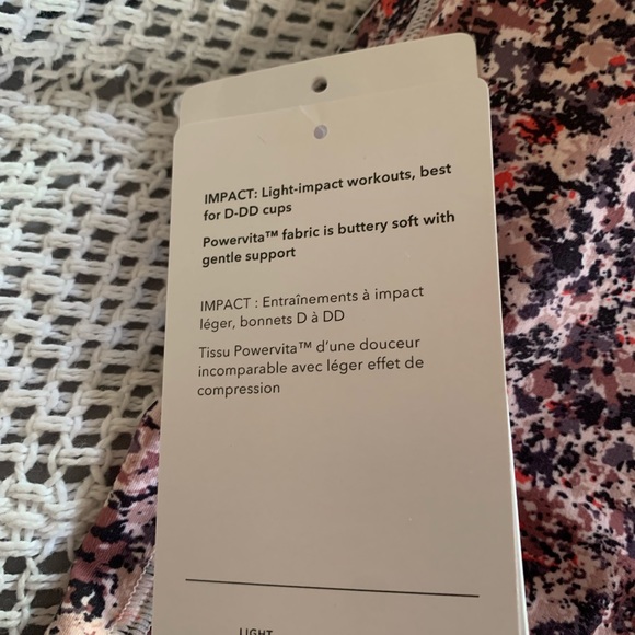 Athleta Conscious Crop Top- NWT - Picture 7 of 10